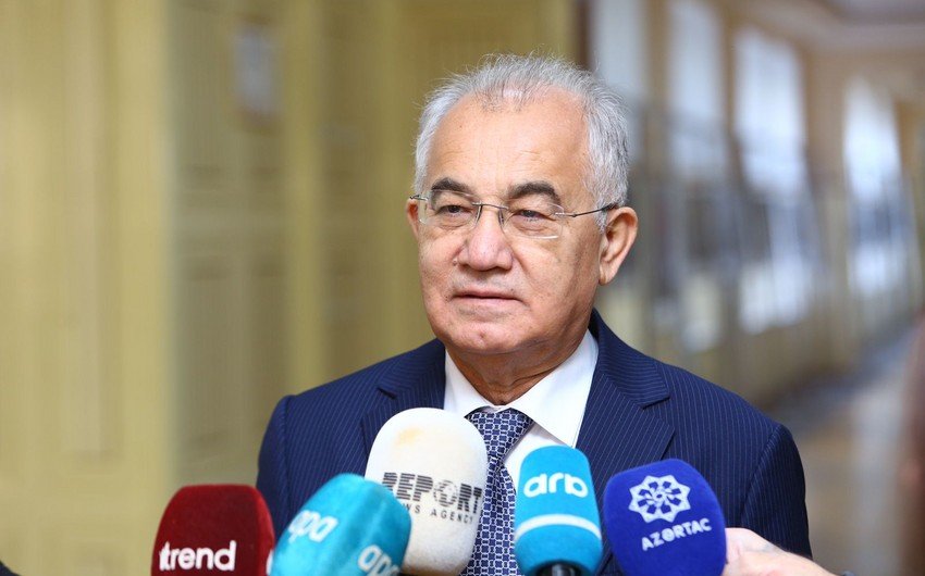 Akmal Saidov: “Azərbaycan və Özbəkistanın gənc alimlərin hazırlanmasına diqqət yetirməsi vacibdir”