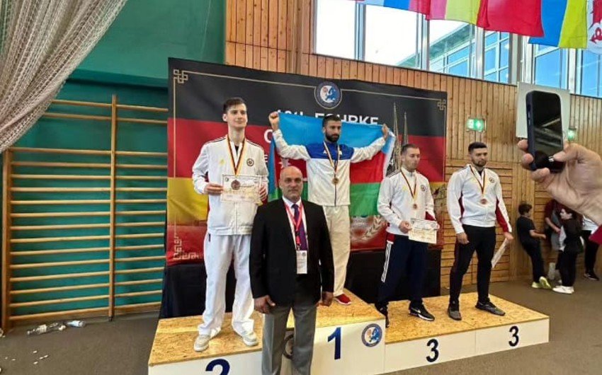 Azərbaycan karateçiləri Avropa çempionatında üç medal qazanıblar
