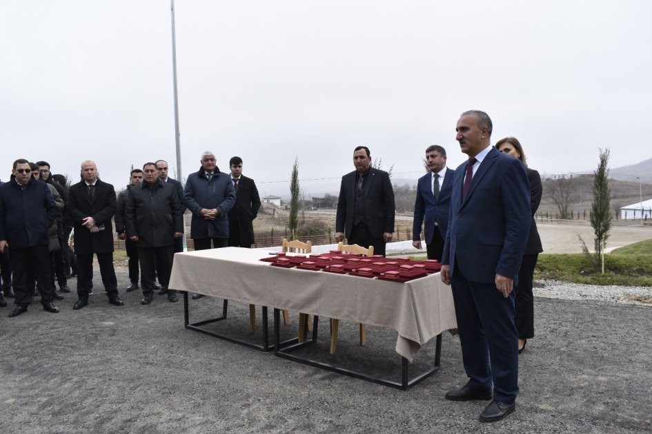 Ballıca kəndində daha 21 ailəyə evlərinin açarları təqdim olunub