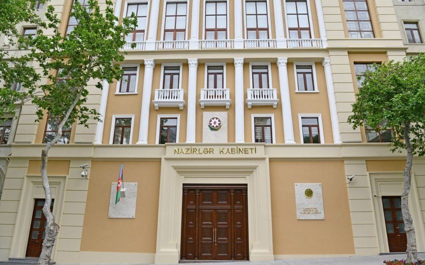 Dövlət Vergi Xidmətinin heyətinin vəzifə maaşları yeni redaksiyada təsdiq edilib