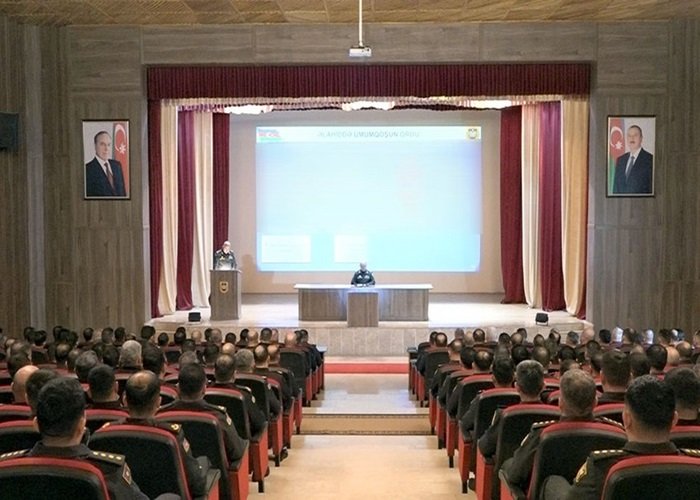 Əlahiddə Ümumqoşun Orduda müşavirə keçirilib -