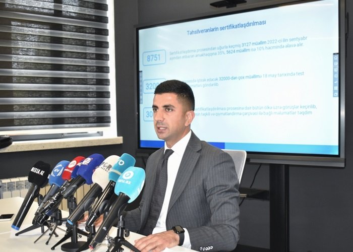 Eşqi Bağırov: "Region məktəblərində şagird sayının azalması hiss olunur"