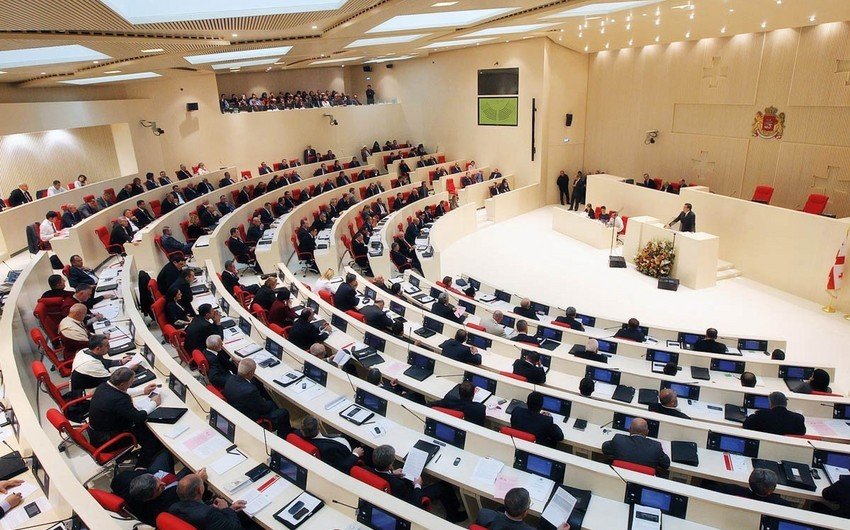 Gürcüstan Parlamentinin Hüquq Komissiyası “xarici agentlər haqqında” qanun layihəsini dəstəkləyib