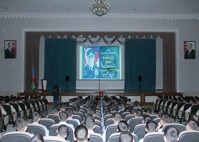 Heydər Əliyev adına Hərbi İnstitutda şəhid zabitin xatirəsi anılıb - FOTO