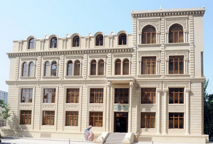 İcma Ermənistan parlamenti sədrinin absurd və böhtan xarakterli açıqlamasını pisləyib