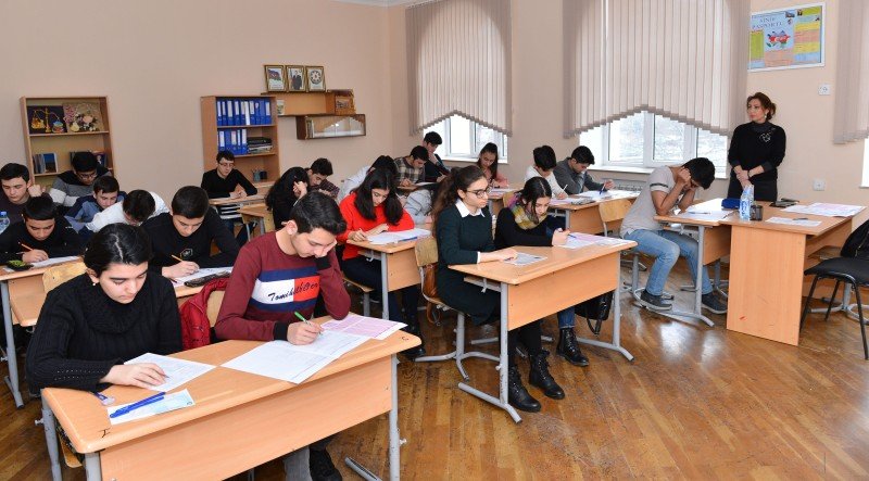 Məktəblilərarası fənn müsabiqələrinin final turunun yekun nəticələri elan edilib