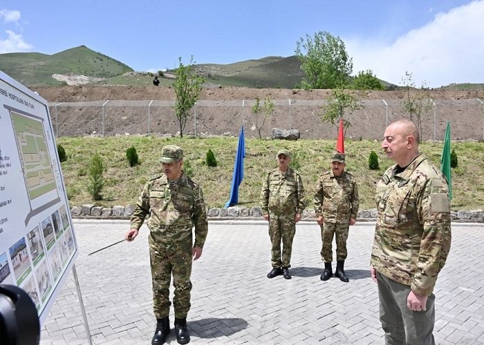 Prezident İlham Əliyev Kəlbəcərdə hərbi hospitalın açılışında iştirak edib - FOTO